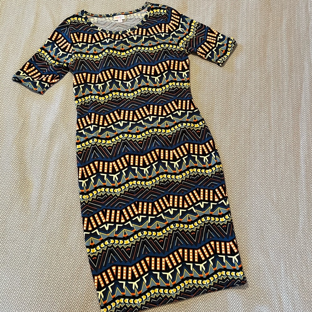 LuLaRoe Julia Dress, Size Medium